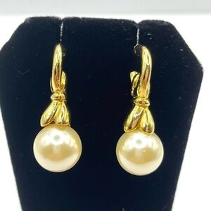 Vintage Gold Tone Faux Pearl Earrings  Costume Gold Earrings Pierced Oversized